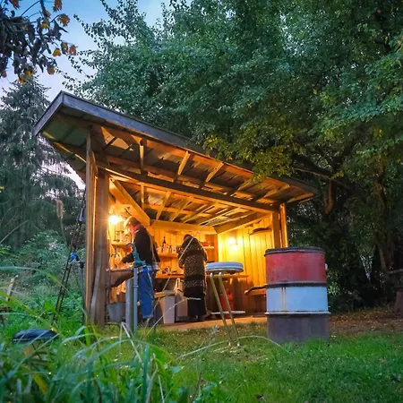 Walnussnest - Ein Kleines Refugium Im Grünen * Babelin